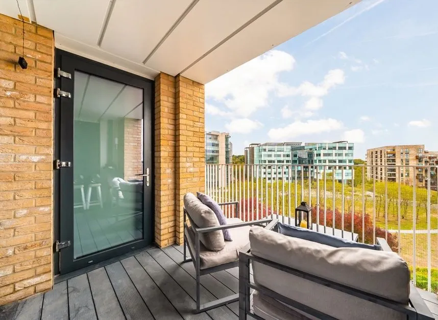Lakeside Drive, Ealing, NW10, photo 7