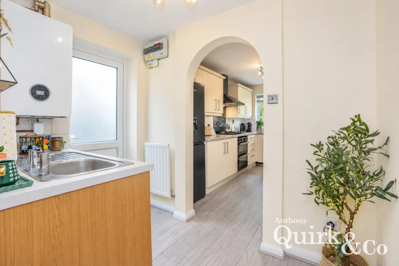 Tamarisk, Benfleet, SS7, photo 10