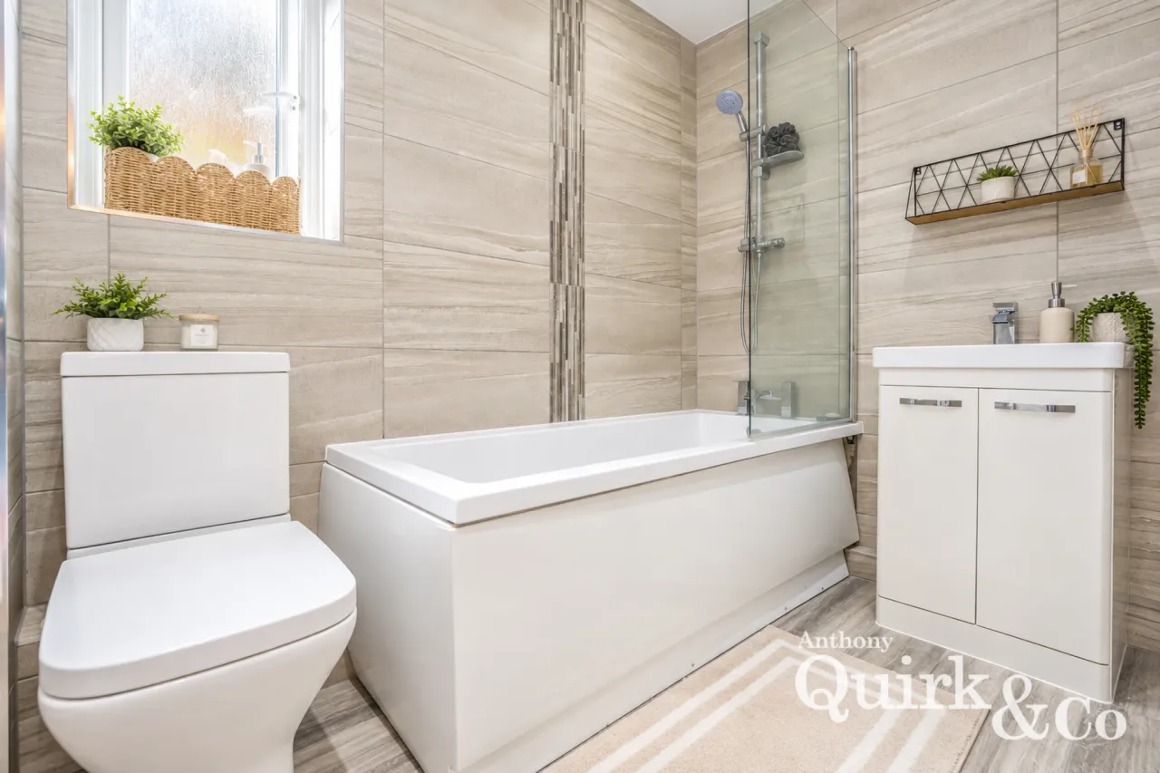 Tamarisk, Benfleet, SS7, photo 25