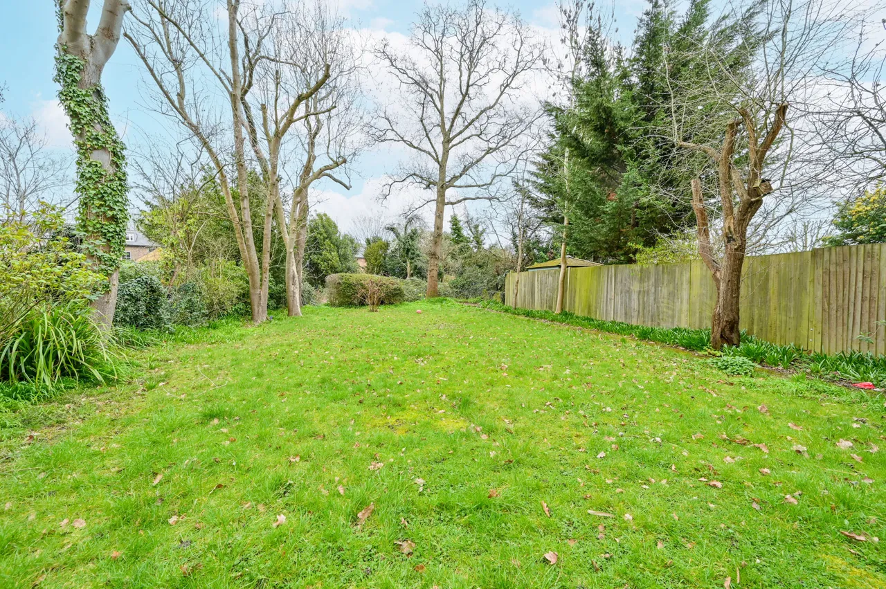 Flat 4, 3 Marchwood Crescent, London, photo 9