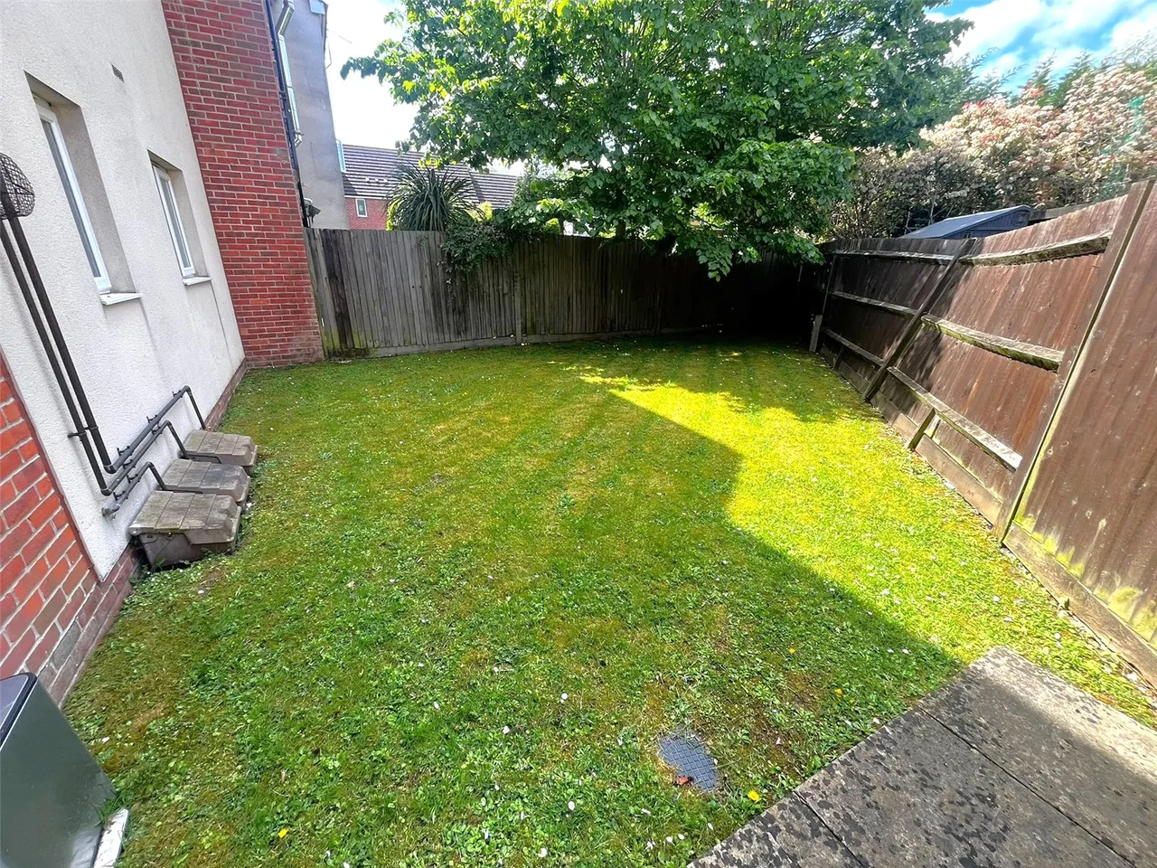 Skippetts Gardens, Basingstoke, RG21, photo 6
