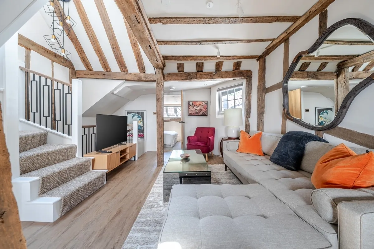 2 bed flat to rent — George Street St. Albans AL3