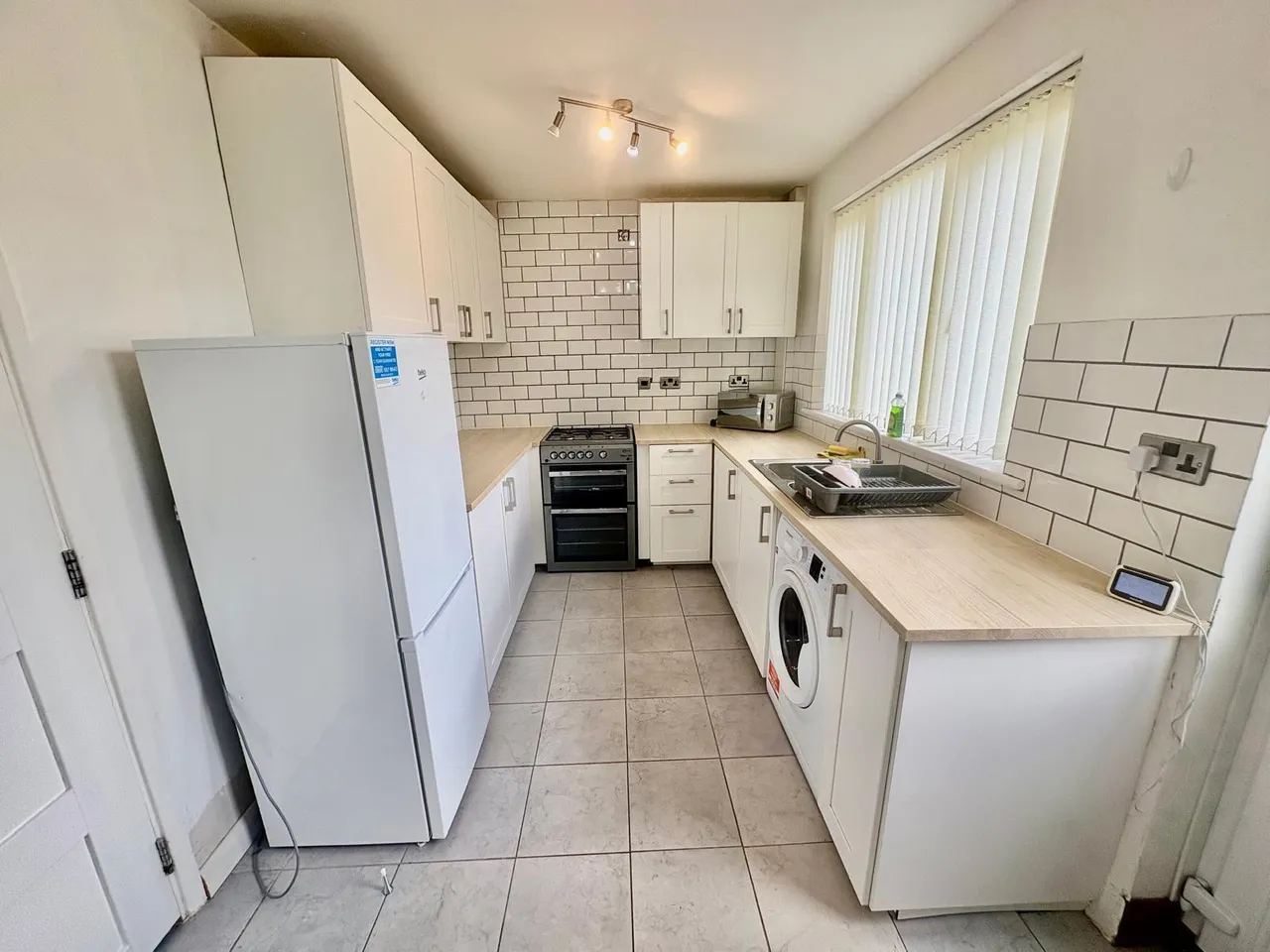 Room 2, Radford Bridge Road, NG8, photo 8