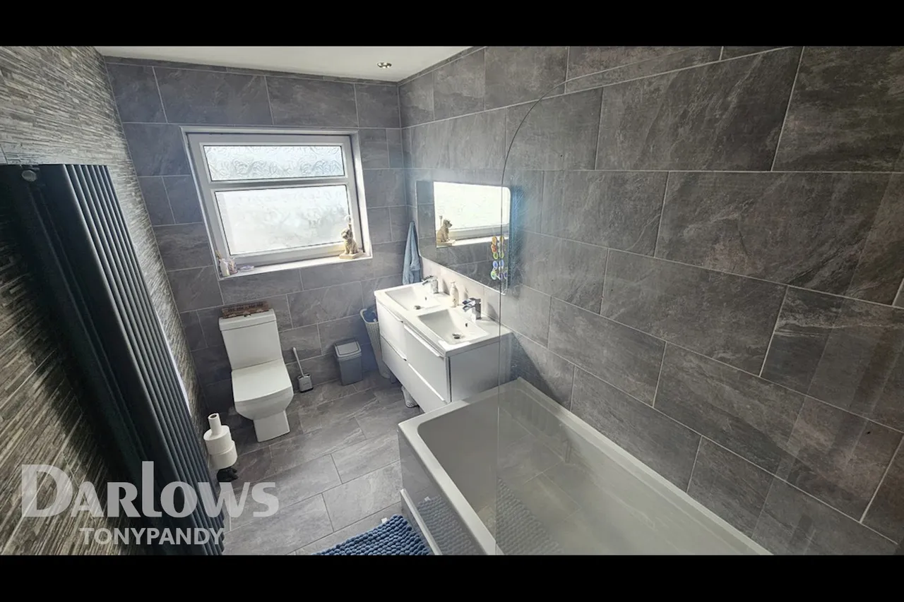 Bank Street, Penygraig, CF40, photo 24