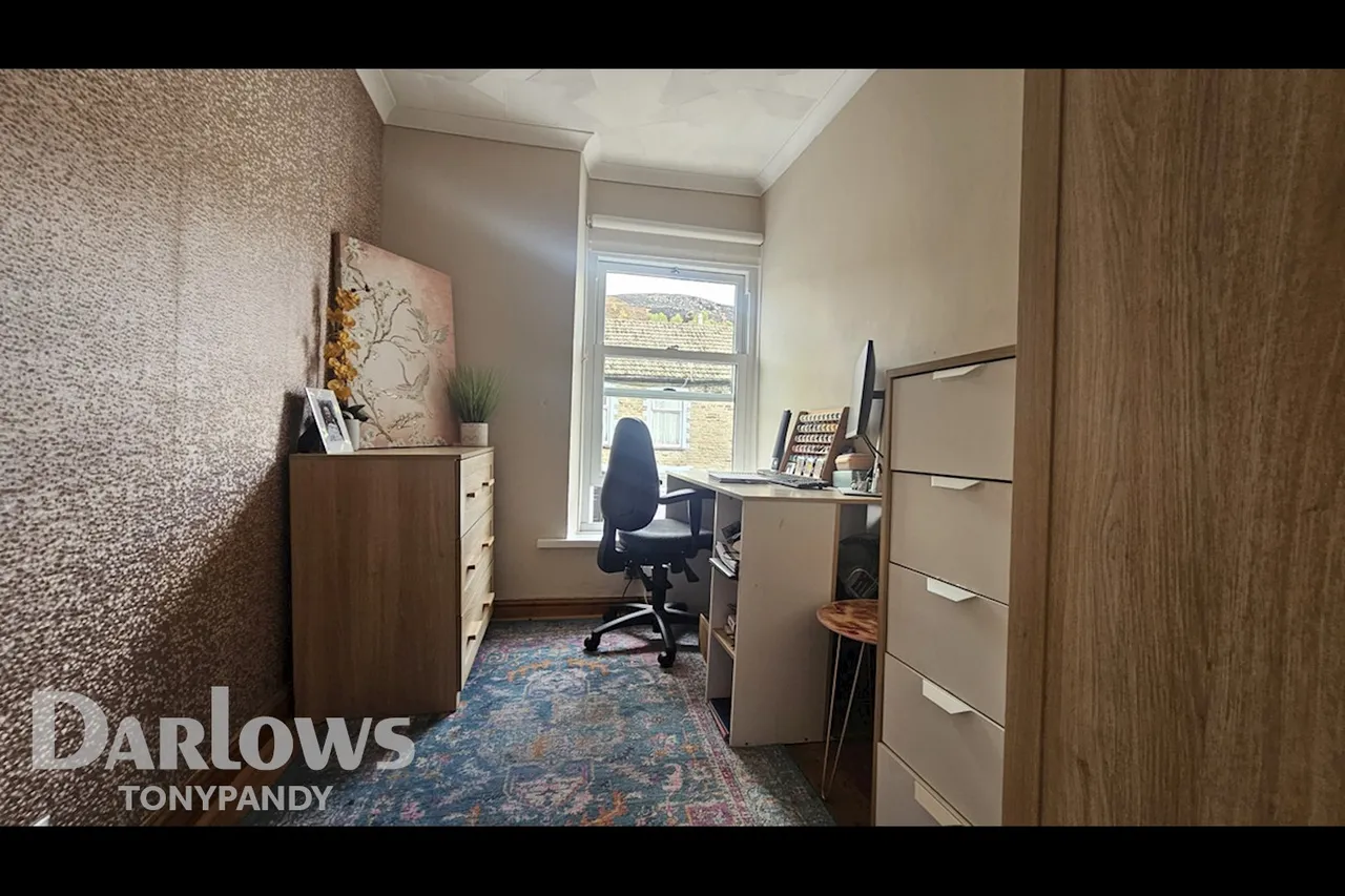 Bank Street, Penygraig, CF40, photo 21