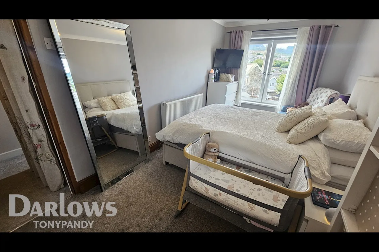 Bank Street, Penygraig, CF40, photo 16