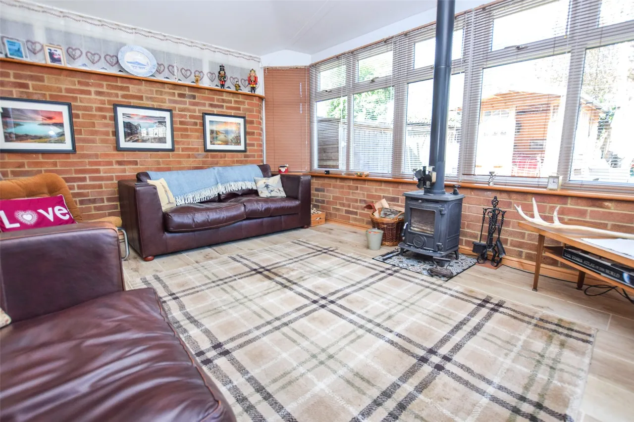 Thirlmere Close, Farnborough, Hampshire, GU14 0LG, photo 14