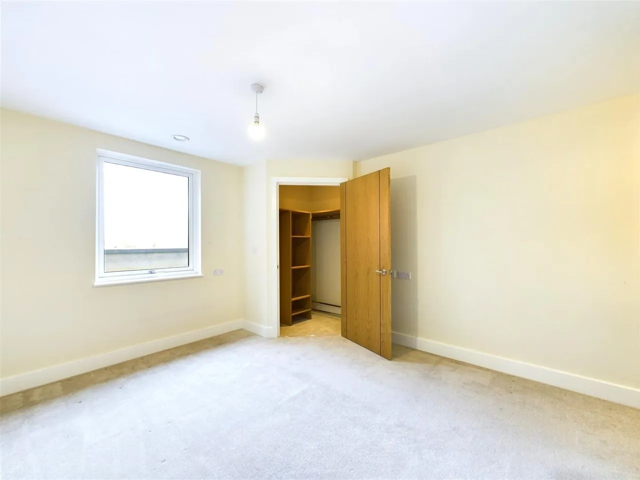 Josiah Drive, Ickenham, Uxbridge, UB10 8FB, photo 4