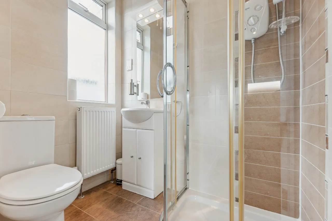 West Chapelton Drive, Bearsden, G61, photo 6