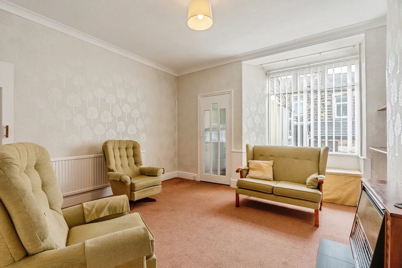 Atkinson Street, Briercliffe, Burnley, Lancashire, BB10, photo 8