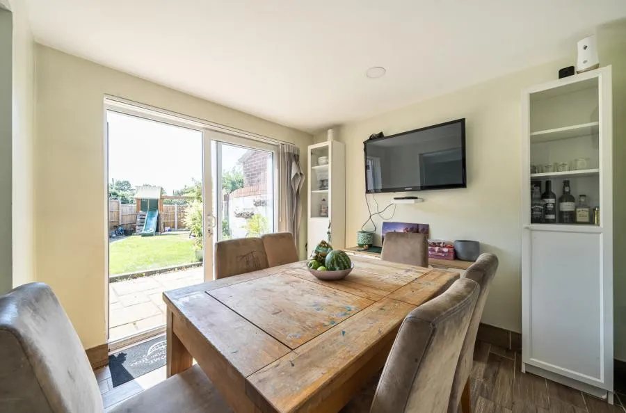 Cherry Tree Road, Cricklade, SN6, photo 6