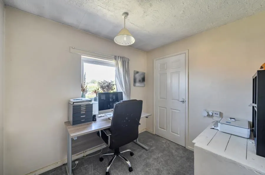 Cherry Tree Road, Cricklade, SN6, photo 15