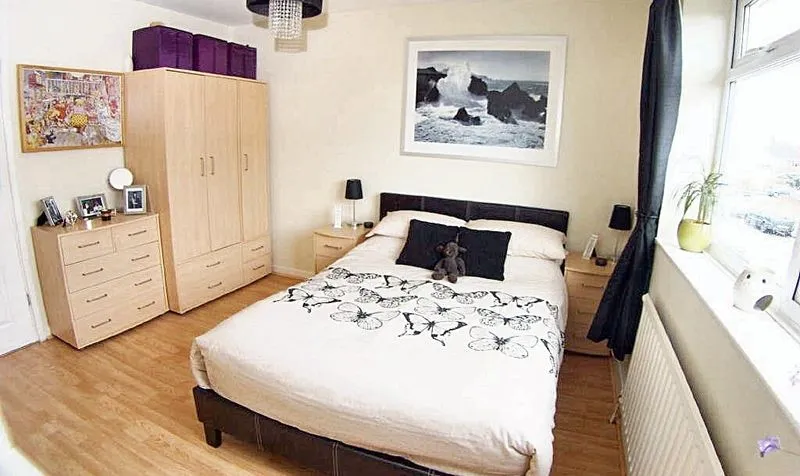 Cyclamen Way, Epsom, KT19, photo 6