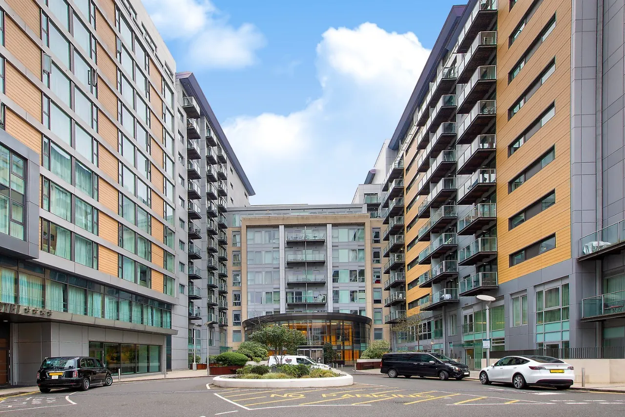 Queenstown Road, London, SW11, photo 12