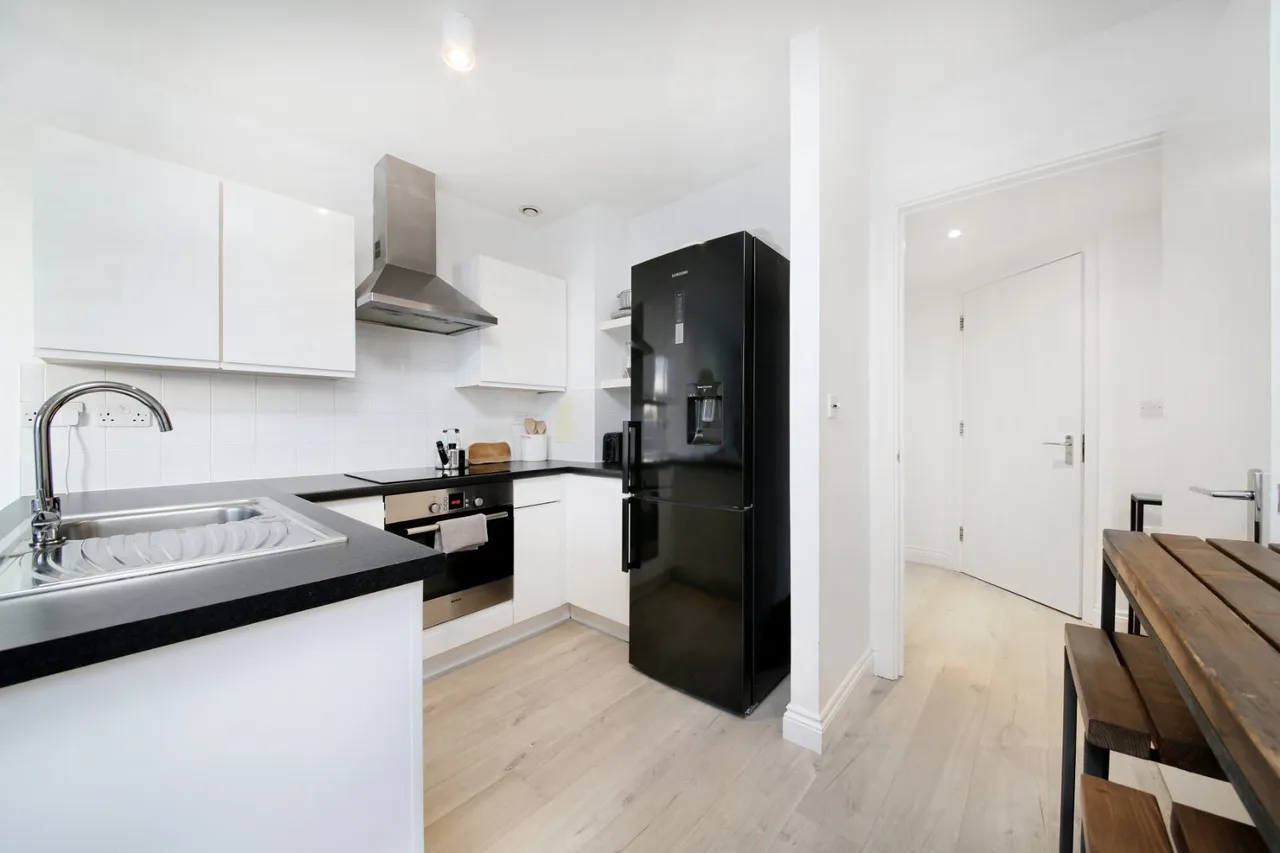 Queenstown Road, London, SW11, photo 15