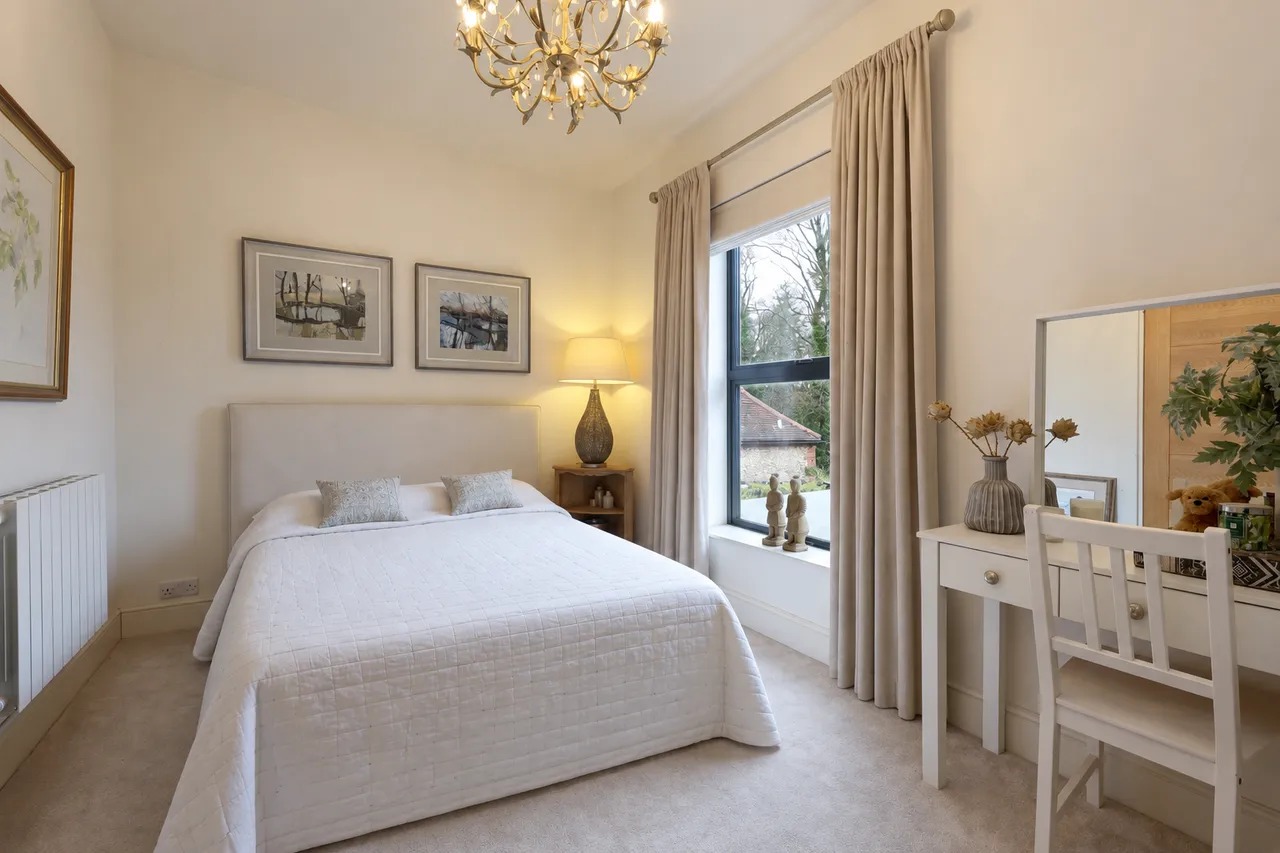 Elm Road, Penn, HP10, photo 11