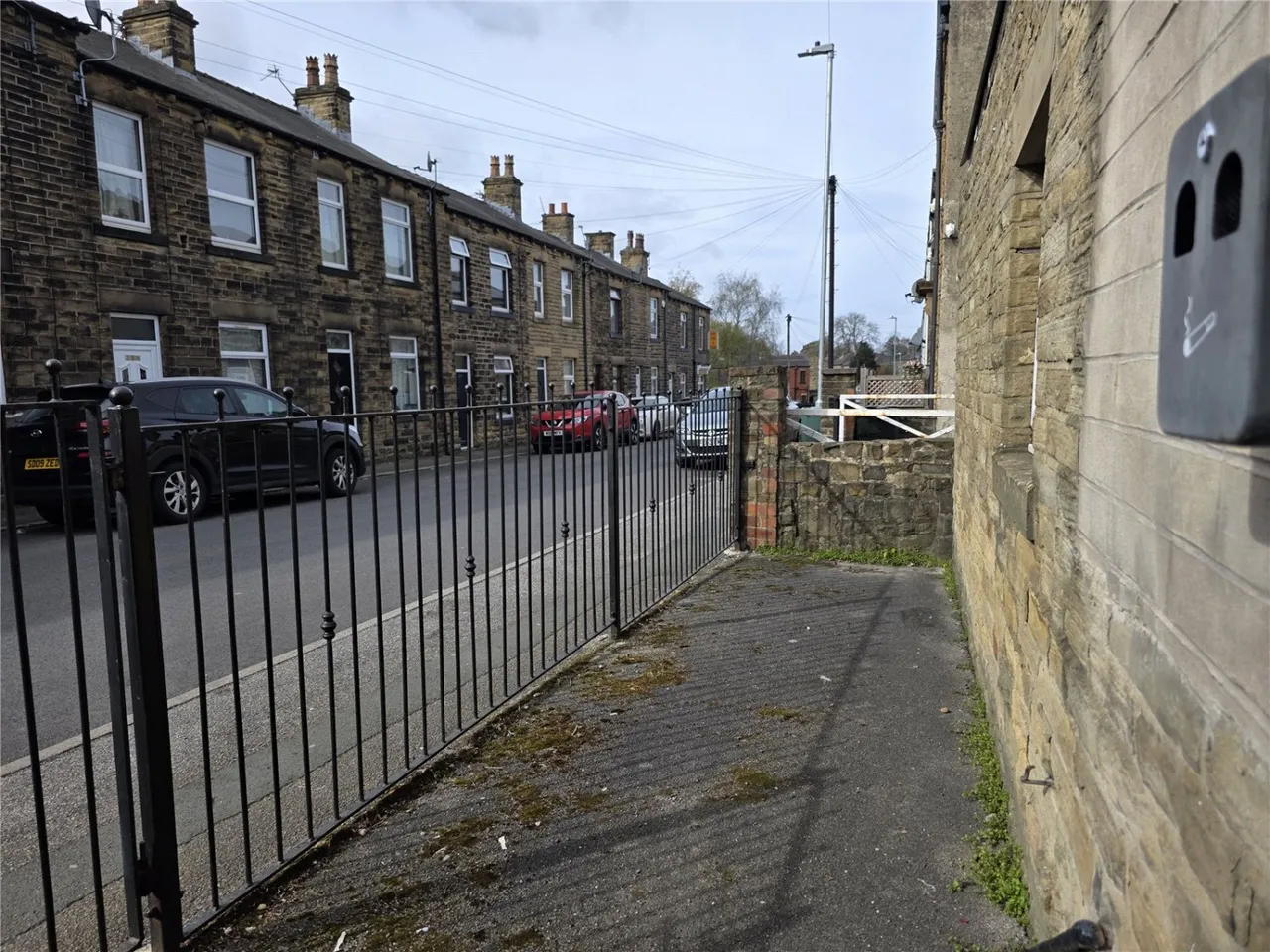 Old Bank Road, Earlsheaton, WF12, photo 9