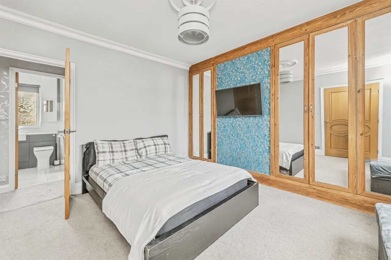 New North Road, Heckmondwike, WF16, photo 6