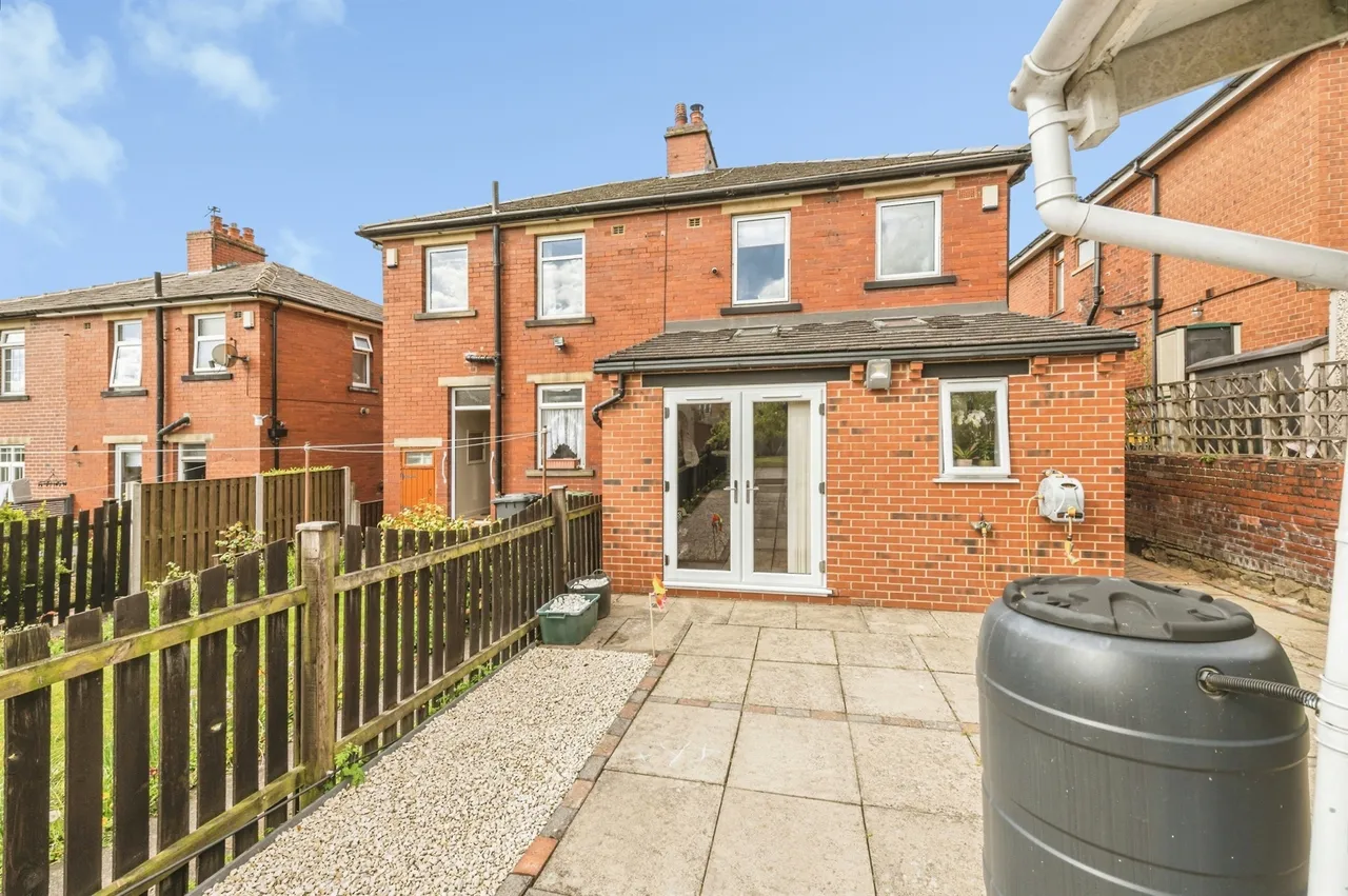 New North Road, Heckmondwike, WF16, photo 9