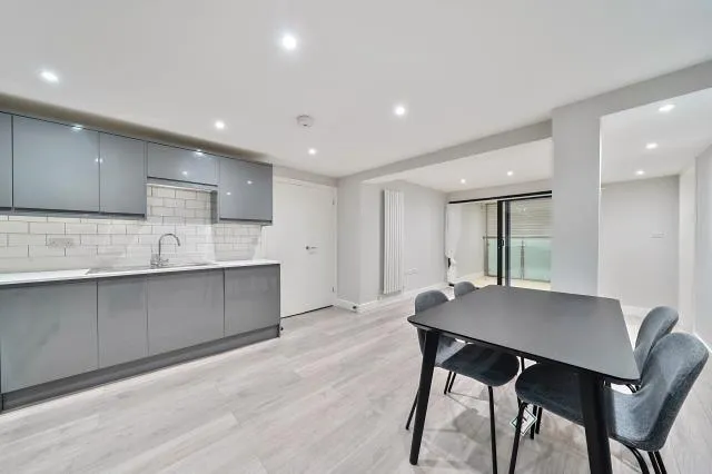 Heath Villa, Ascot, SL5, photo 5