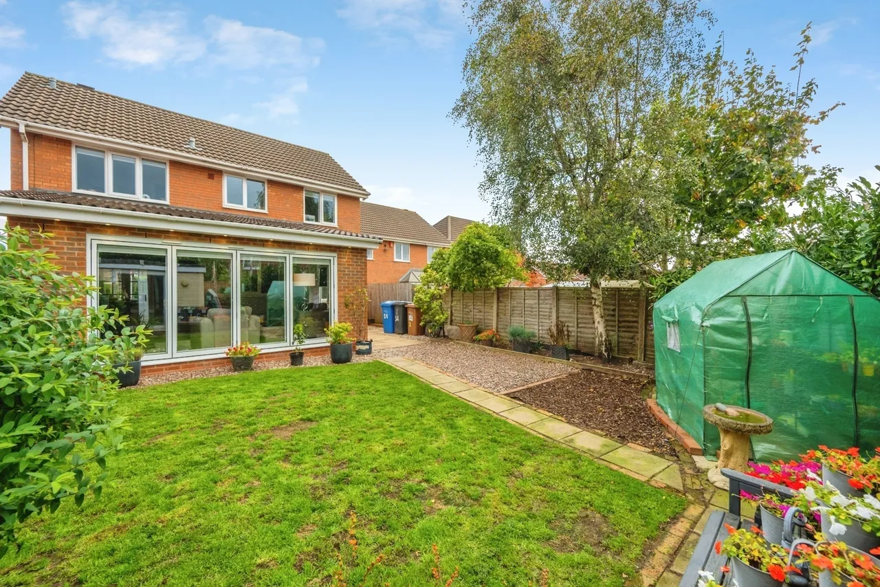 Bleak House Drive, Burntwood, WS7, photo 4