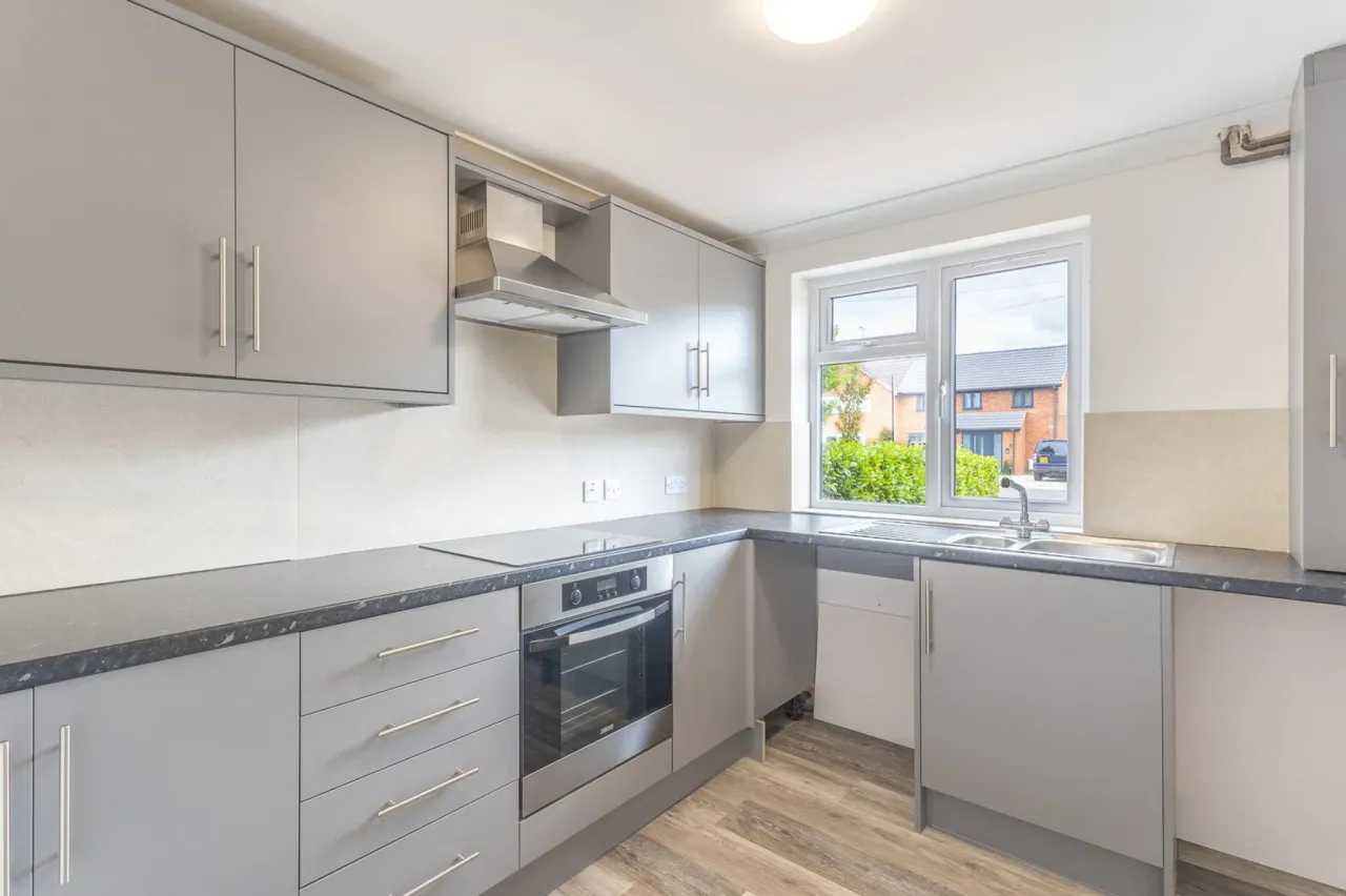 Sundridge Road, Woking, GU22 9AU, photo 10