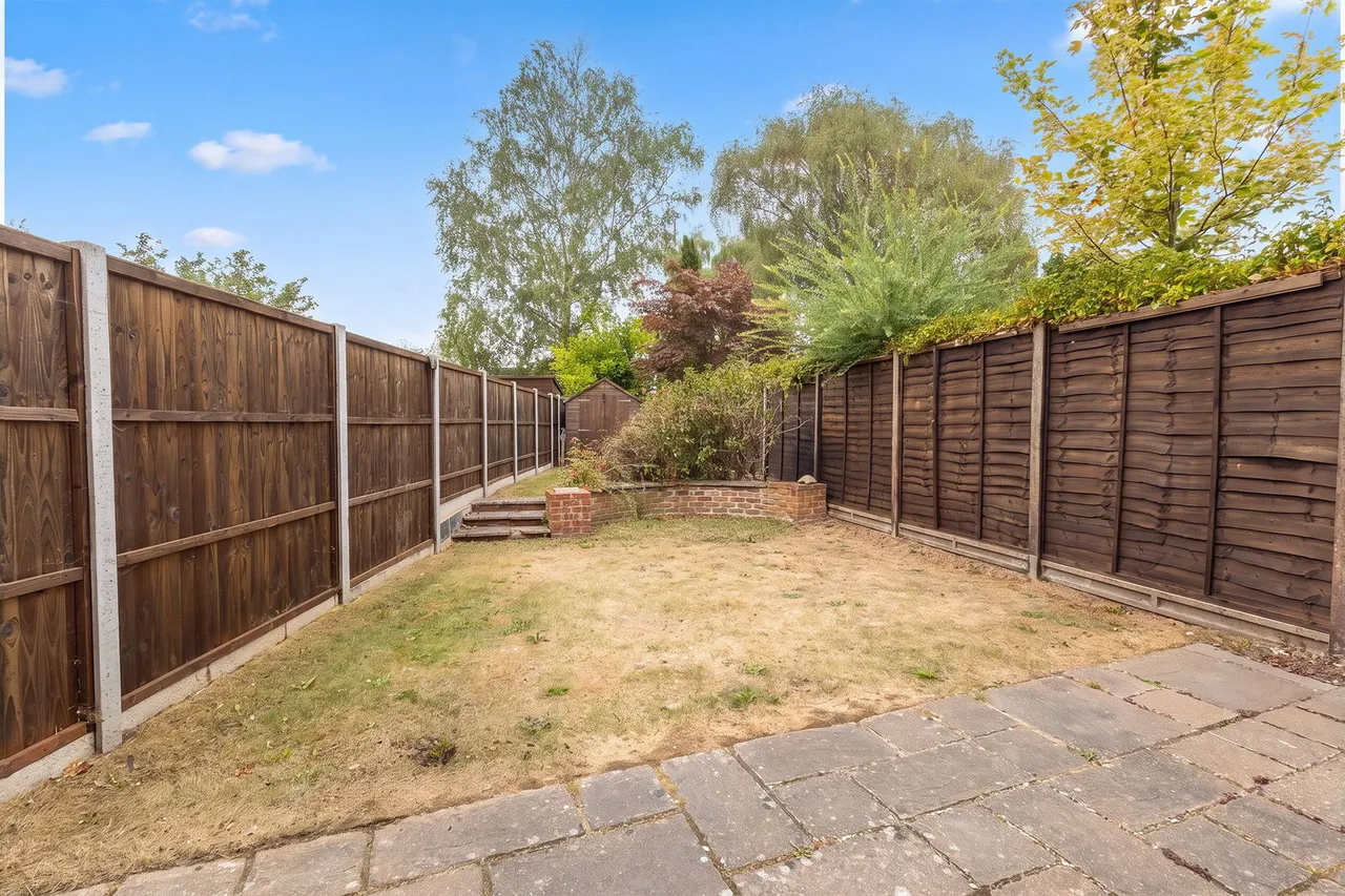 Sundridge Road, Woking, GU22, photo 7