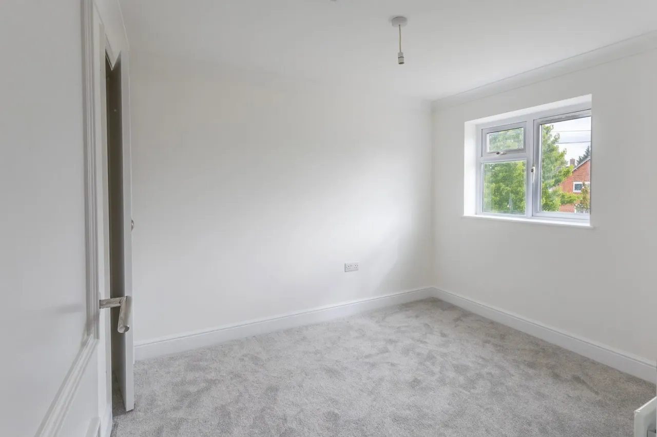 Sundridge Road, Woking, GU22 9AU, photo 13