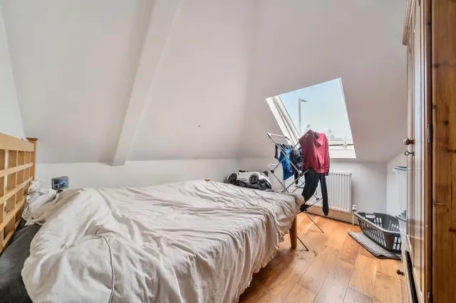 Finchley Lane, Hendon, NW4, photo 12
