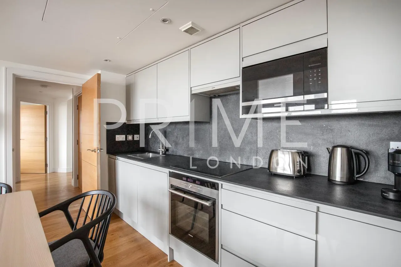 Aquarius House, St. George Wharf, SW8, photo 6