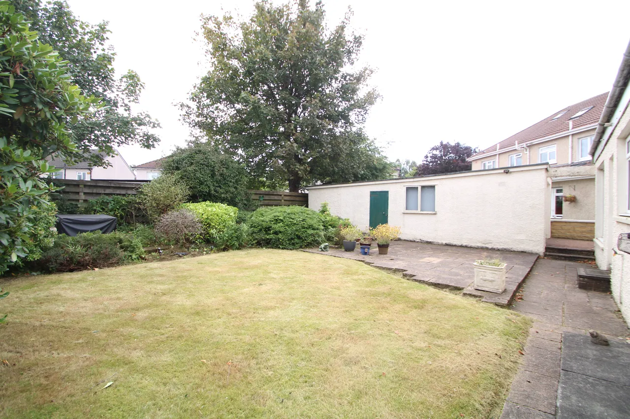 Dalkeith Avenue, Bishopbriggs, photo 11