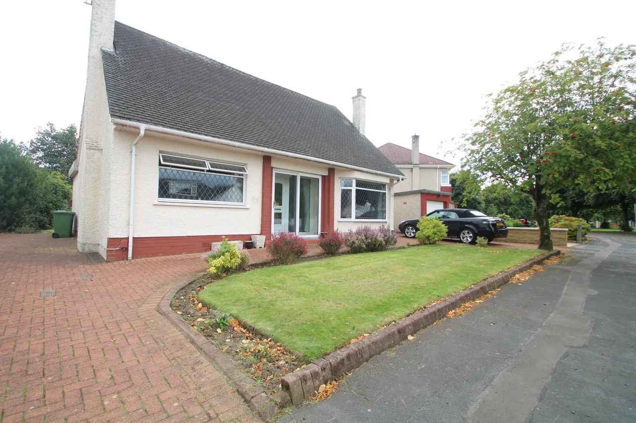4 bed house to rent — Dalkeith Avenue, Bishopbriggs