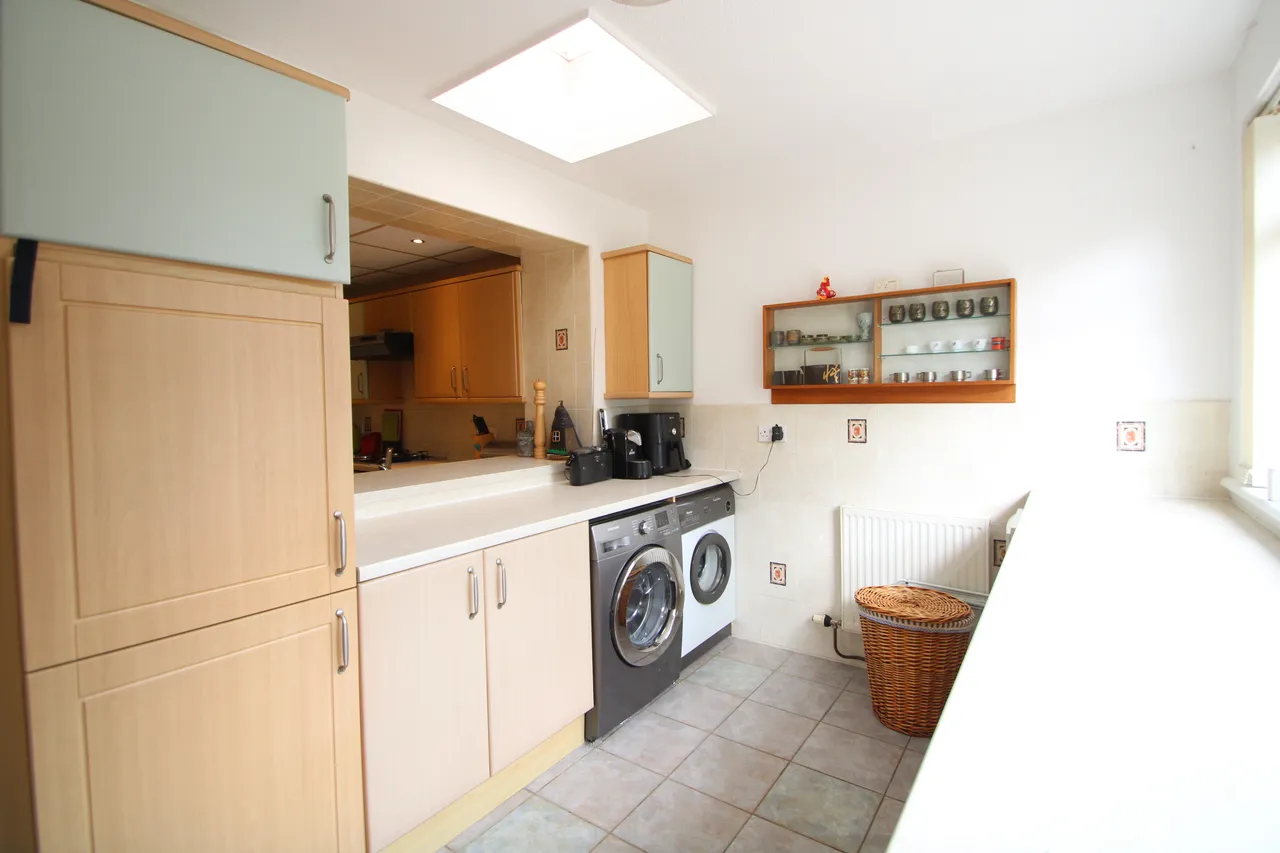 Dalkeith Avenue, Bishopbriggs, photo 14