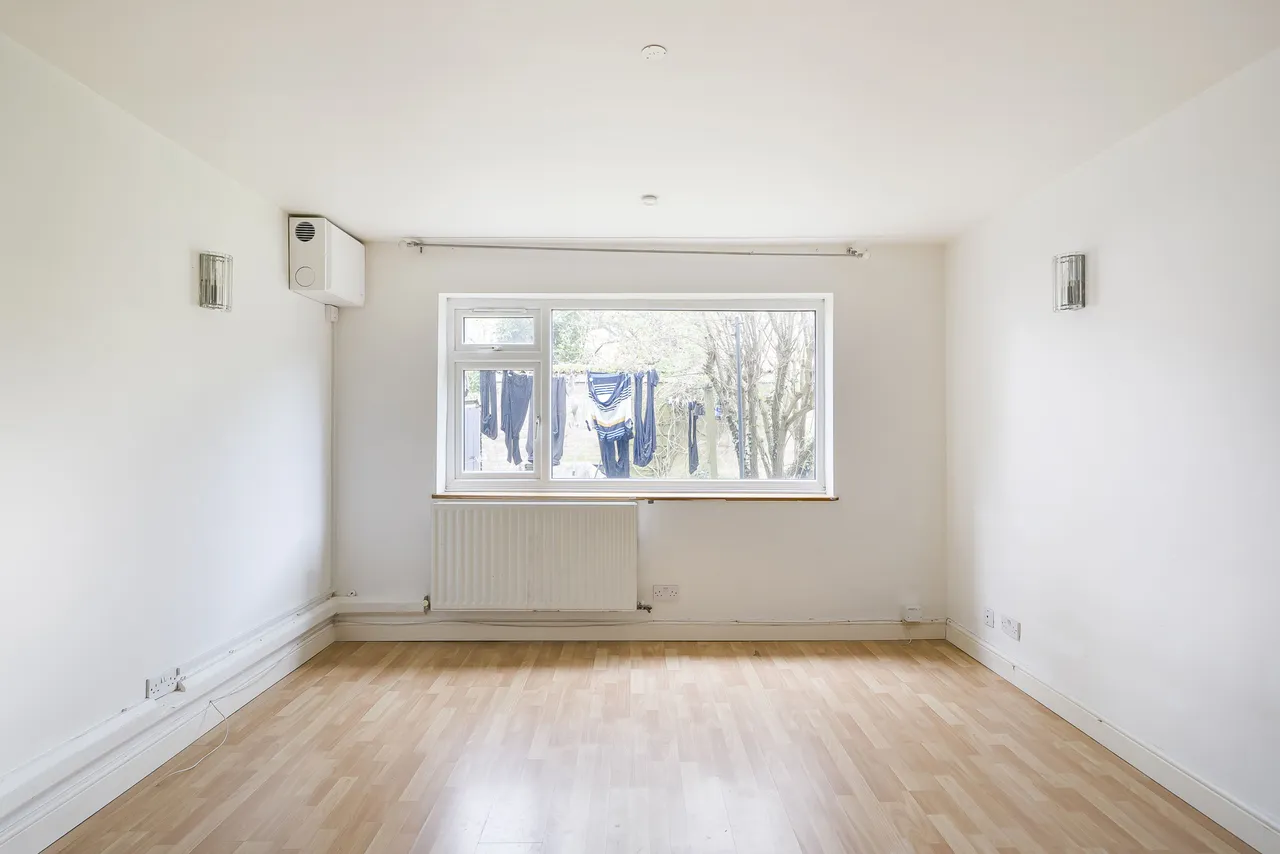 8 Davmor Court, Boston Manor Road, Brentford, photo 8