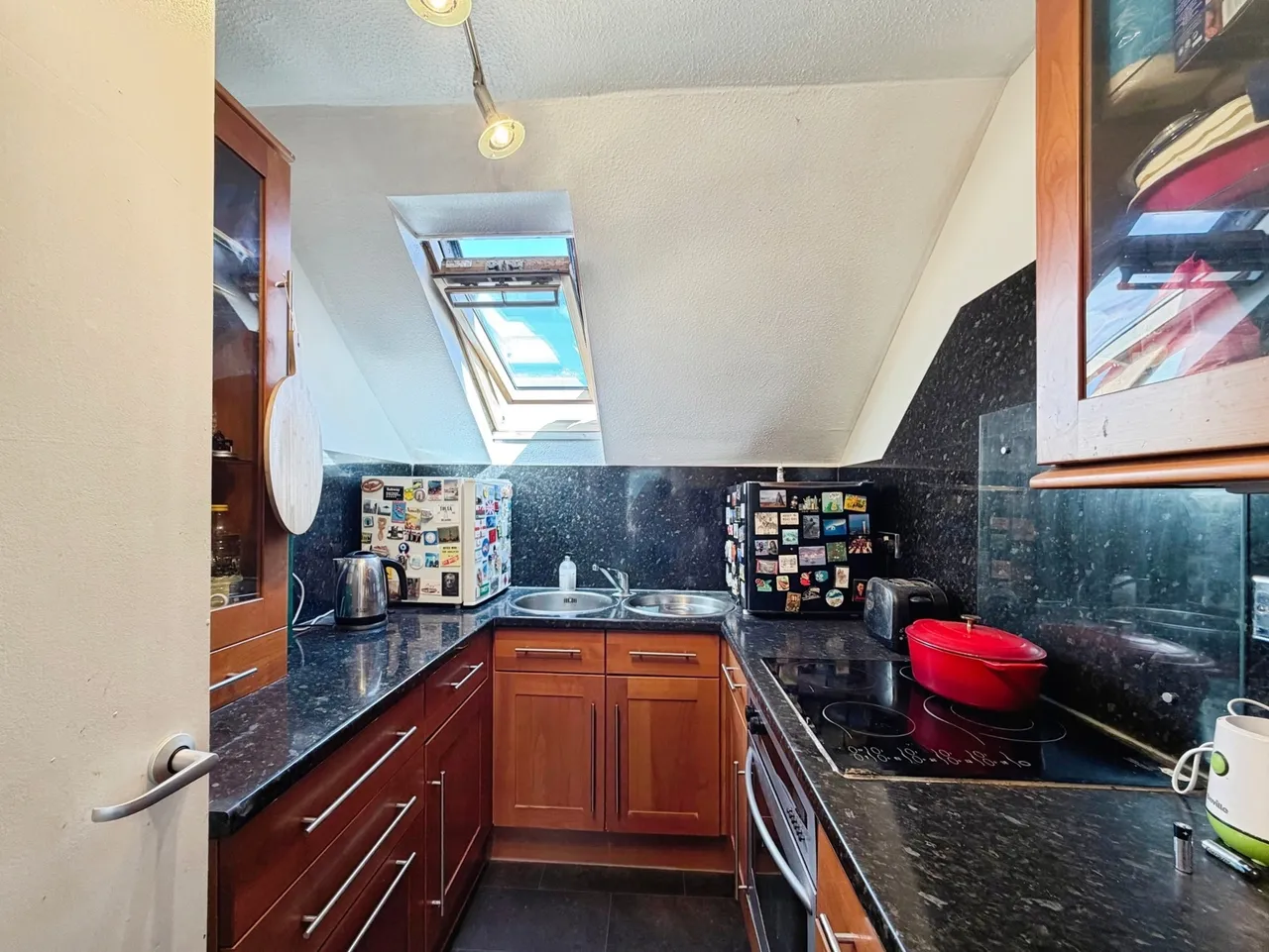 Grosvenor Road, Aldershot, Hampshire, GU11 3DW, photo 4