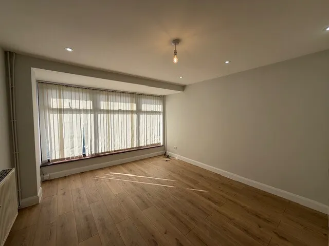 Garston Way, B43, photo 2