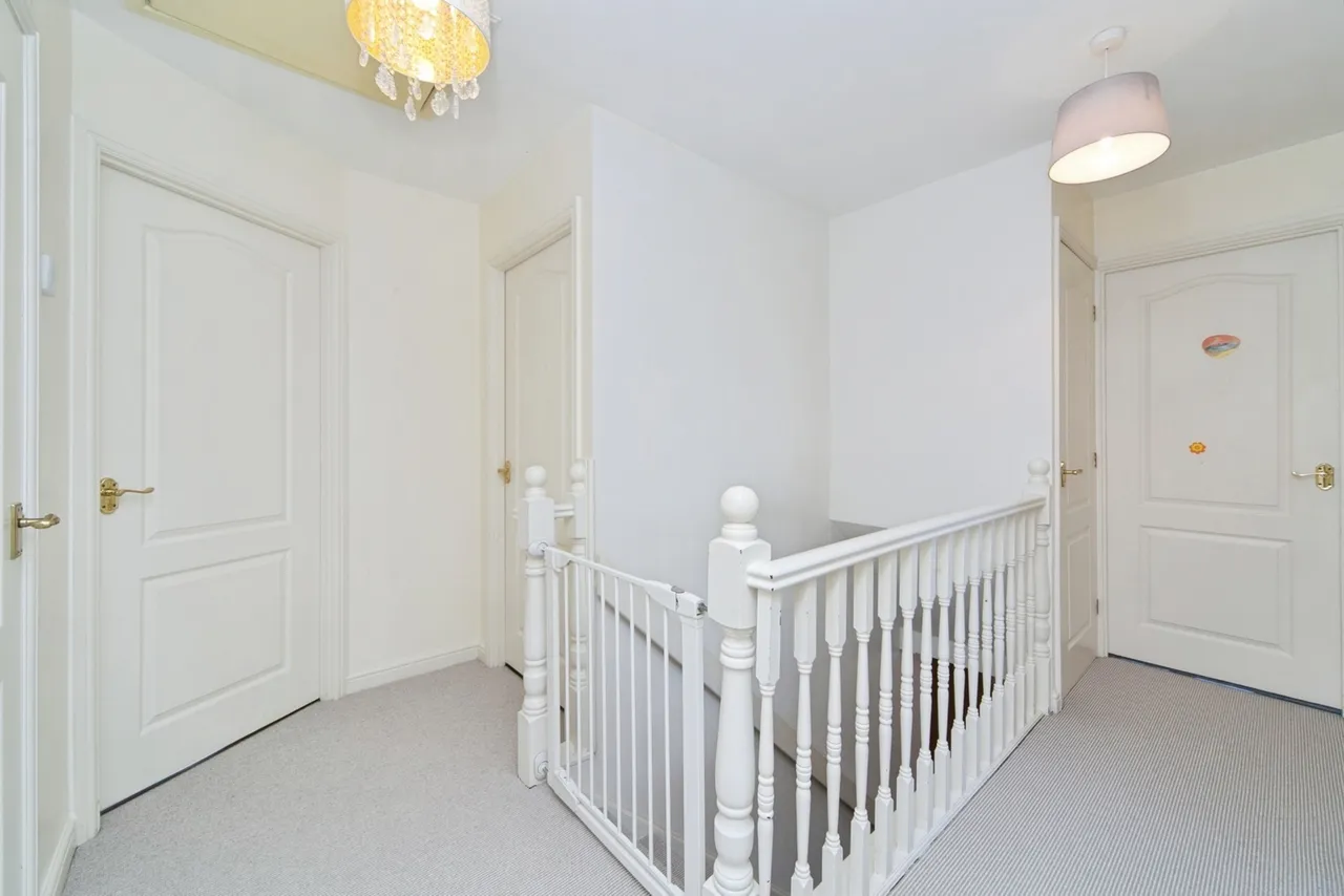 Ffordd Yr Wyddfa, Colwyn Heights, LL29, photo 10