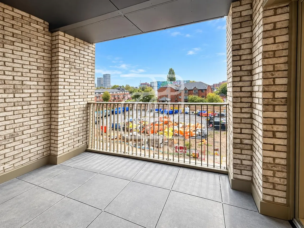 Everdene Path, London, W3, photo 9