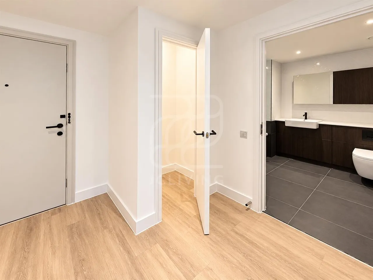 Everdene Path, London, W3, photo 5
