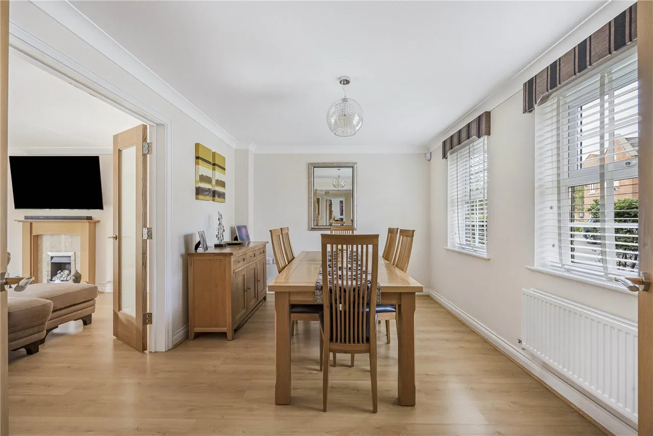 Monarch Drive, Shinfield, RG2, photo 8
