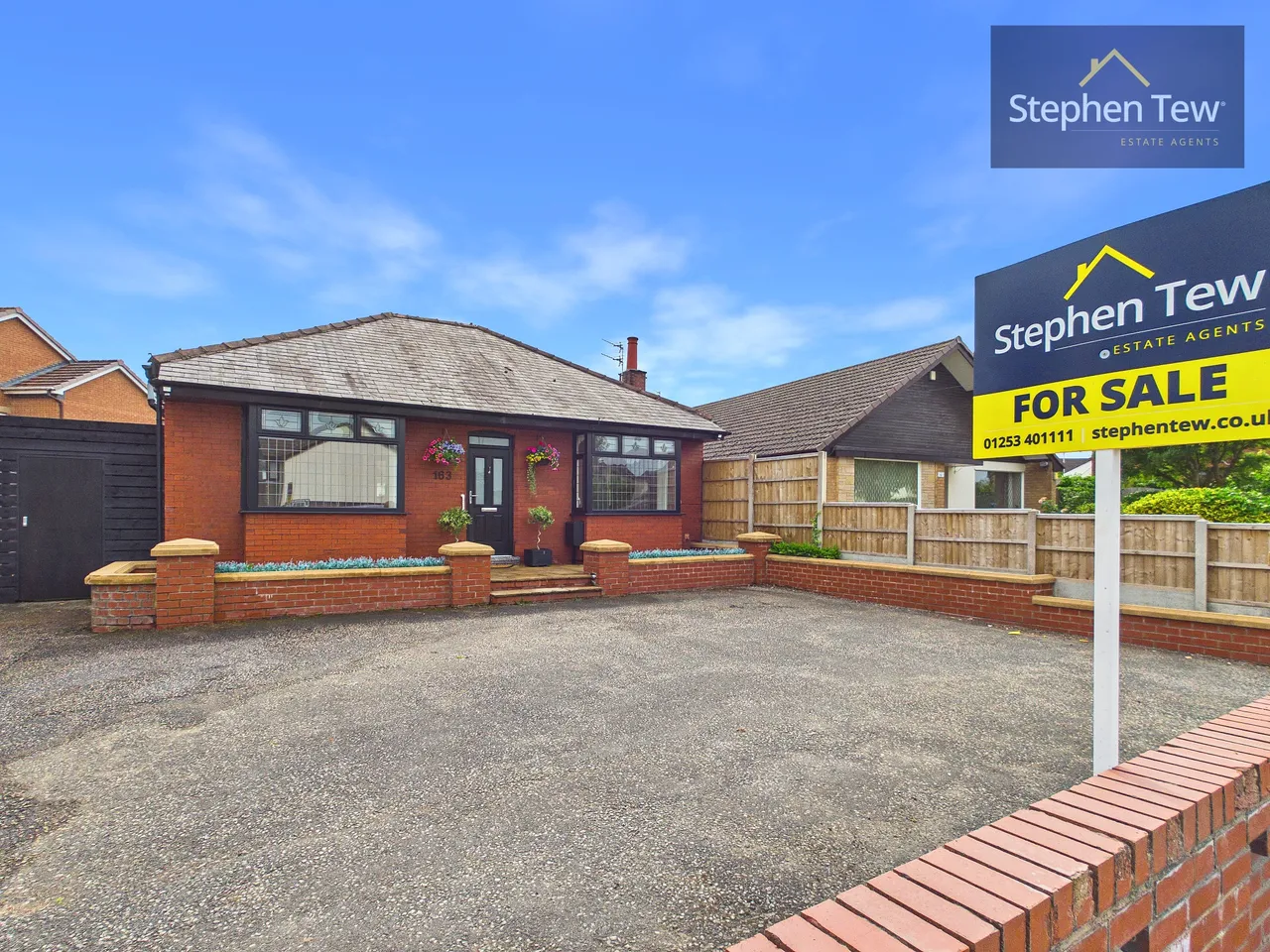 4 bed house for sale, Common Edge Road, Blackpool, FY4