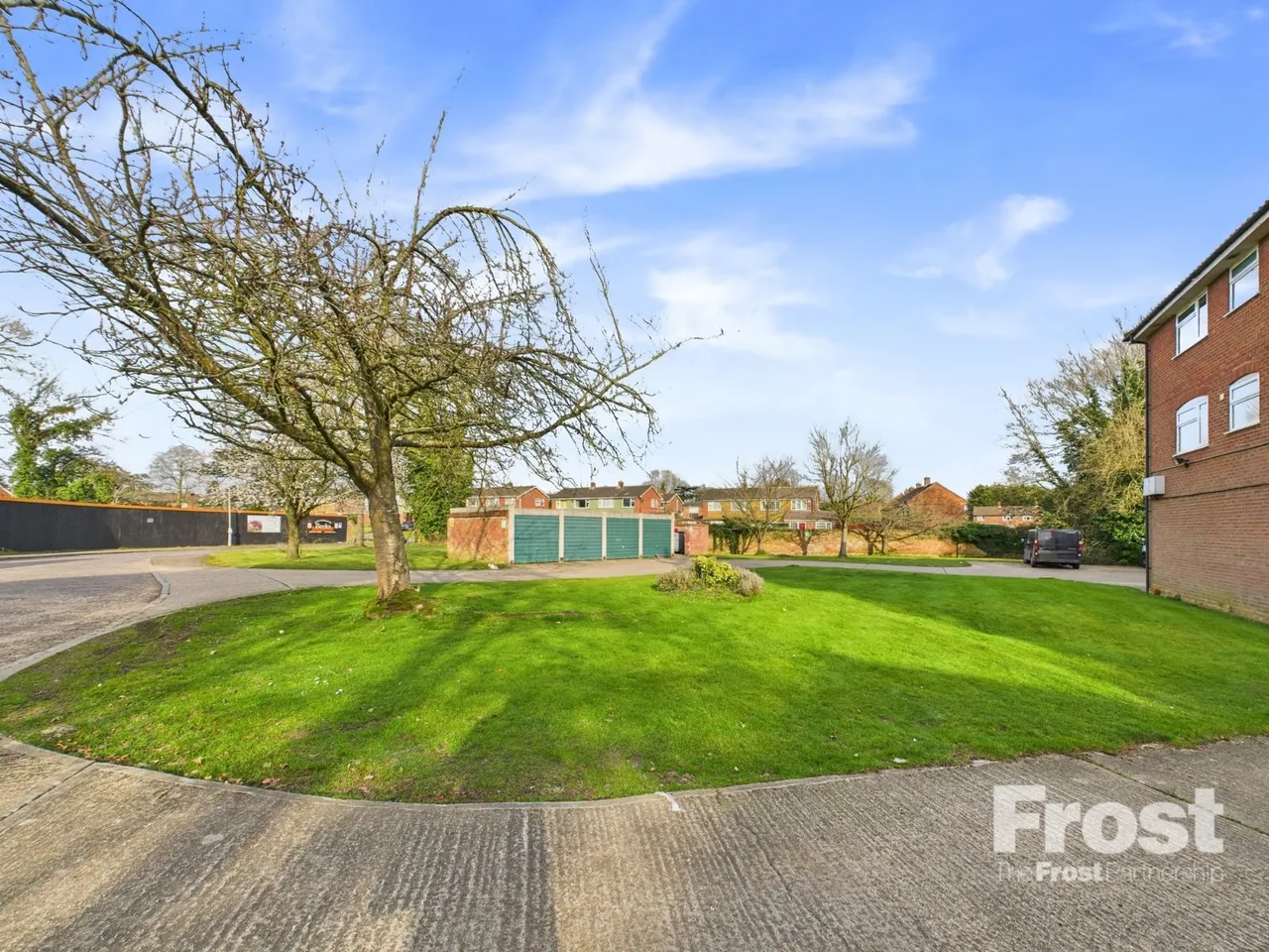 Blackpond Lane, Farnham Royal, photo 5