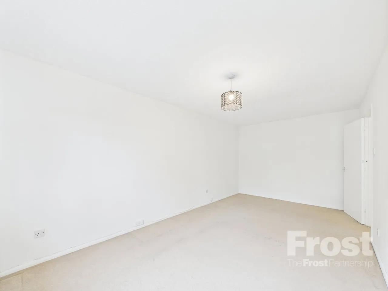 Blackpond Lane, Farnham Royal, photo 10