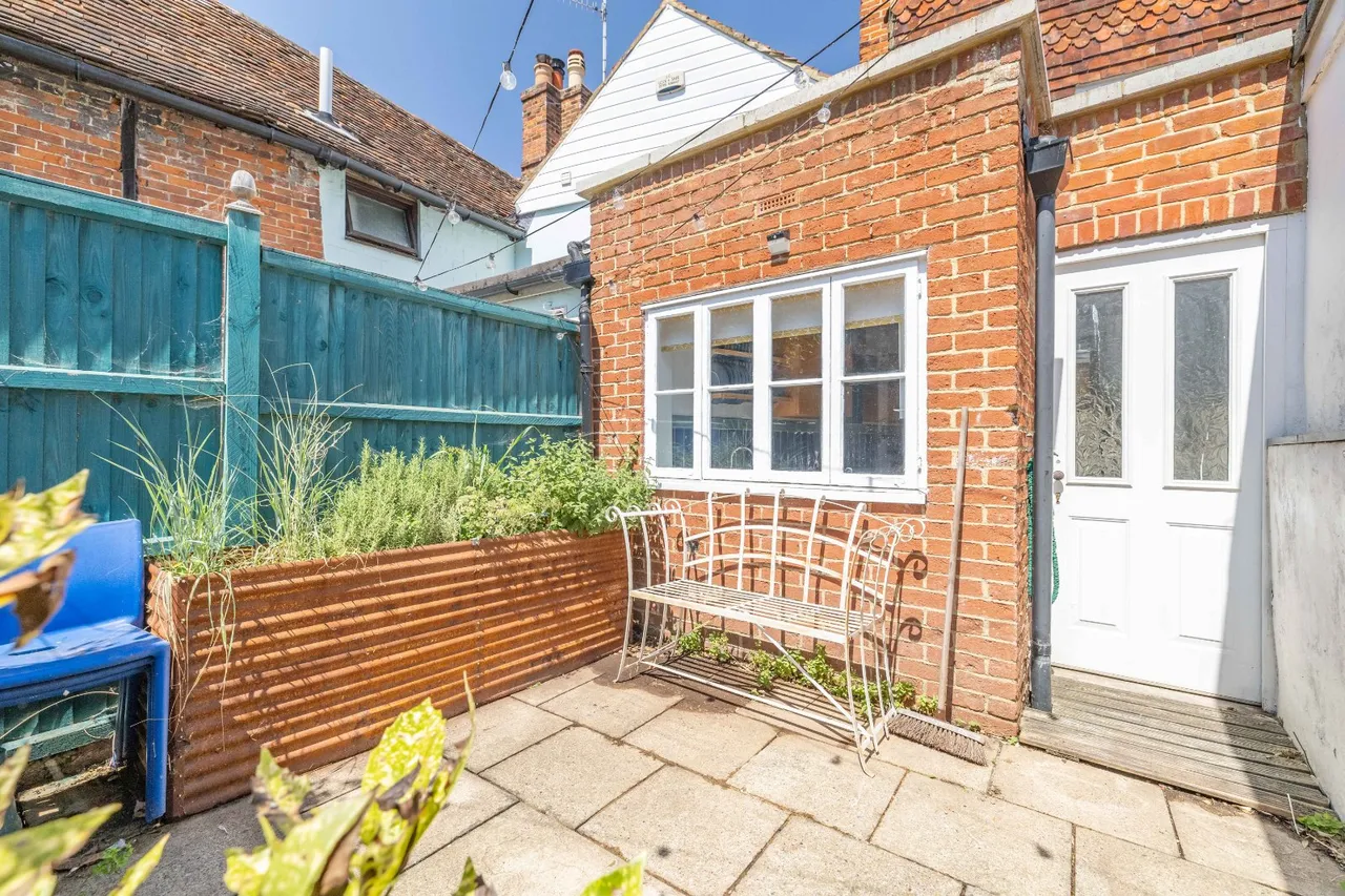 West Street, Faversham, ME13, photo 13