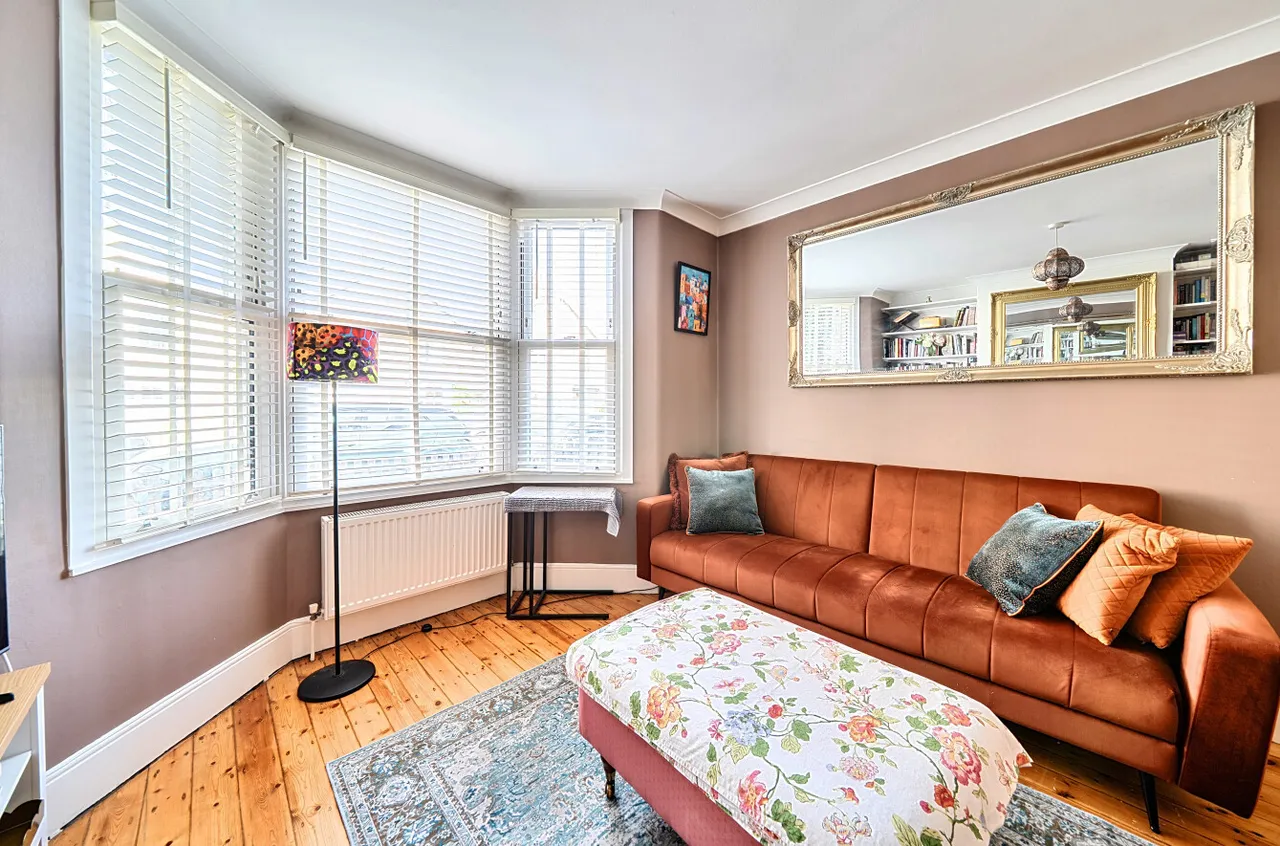 Sunbury Lane, Walton On Thames, KT12, photo 5
