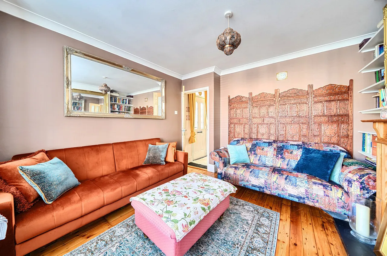 Sunbury Lane, Walton On Thames, KT12, photo 19