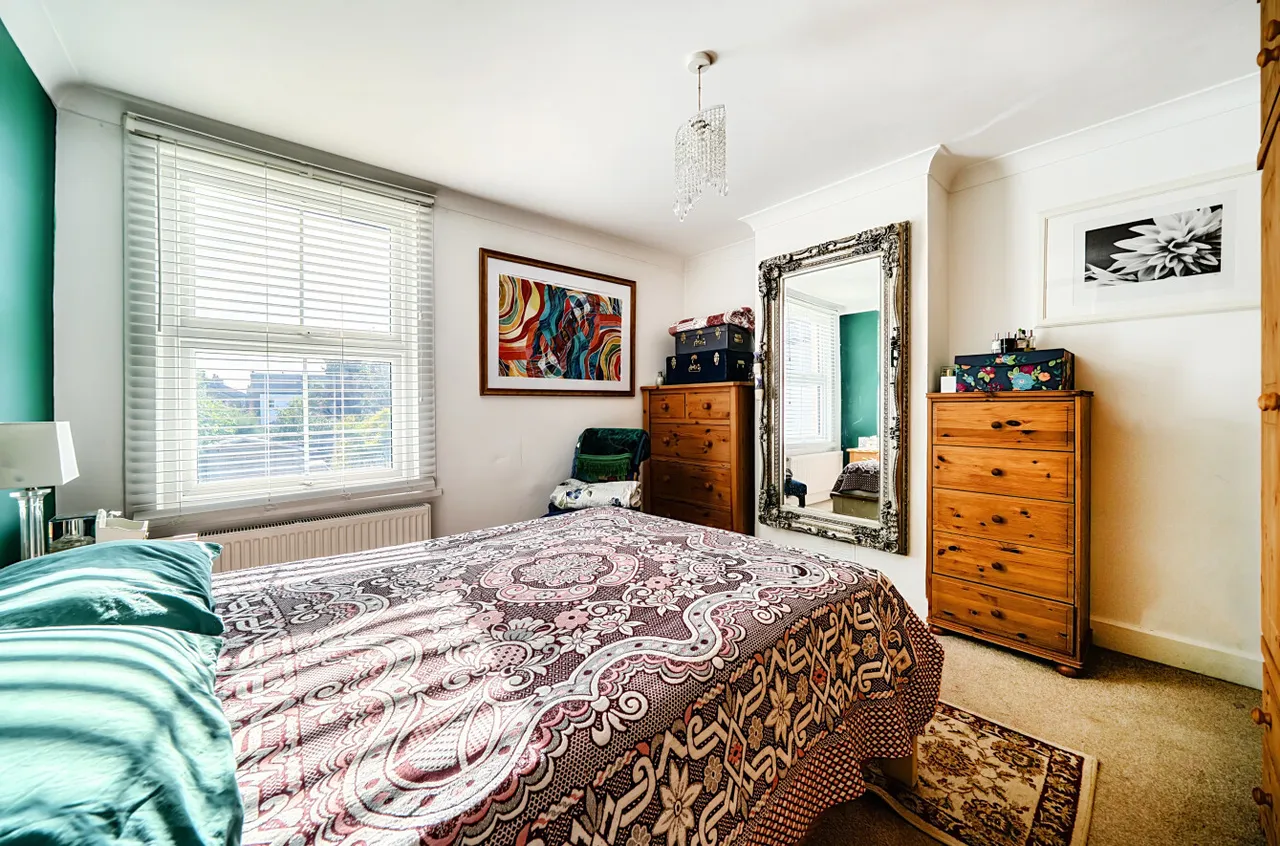 Sunbury Lane, Walton On Thames, KT12, photo 11