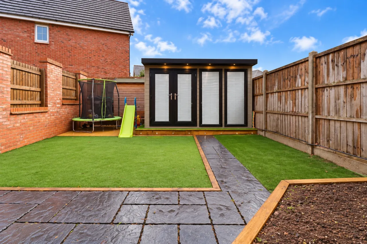 Northburgh Avenue, Stafford, photo 16