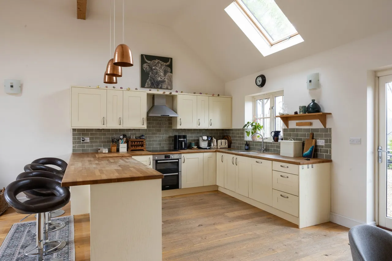 Grove Lane, Yatton Keynell, SN14, photo 4