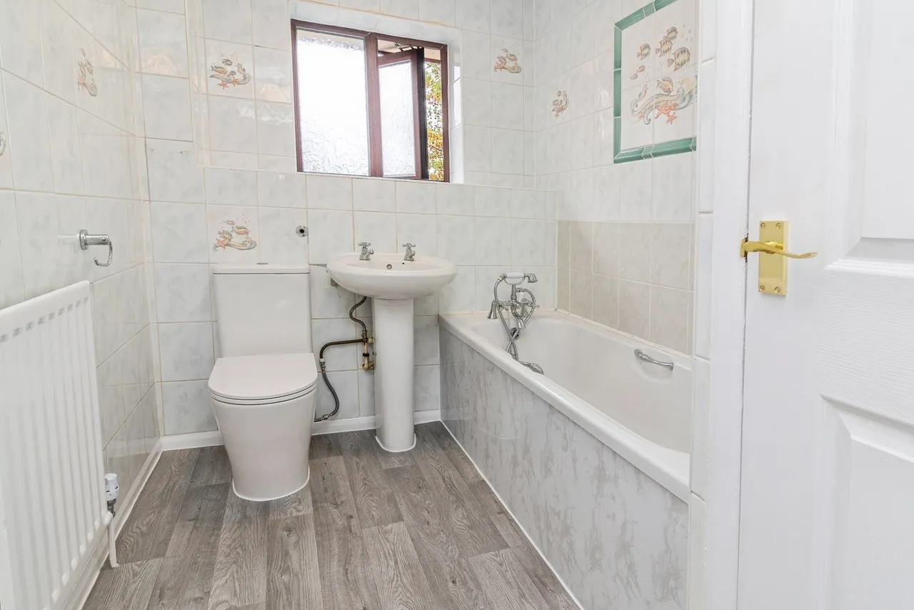 Gisburn Close, Heelands, MK13, photo 14
